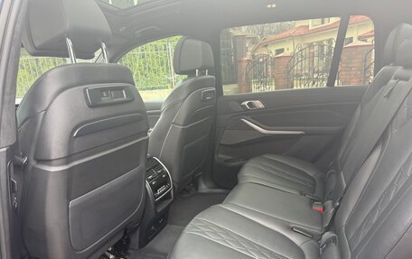 BMW X7, 2021 год, 9 100 000 рублей, 25 фотография