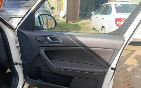 Skoda Yeti I рестайлинг, 2014 год, 1 000 000 рублей, 12 фотография