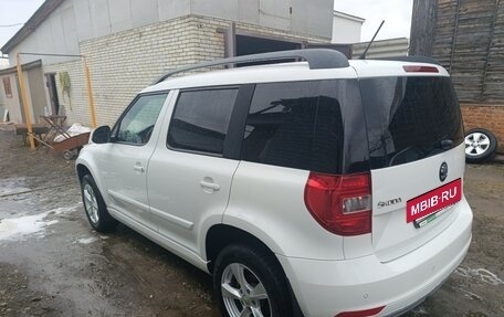 Skoda Yeti I рестайлинг, 2014 год, 1 000 000 рублей, 5 фотография