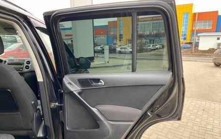 Volkswagen Tiguan I, 2010 год, 1 000 000 рублей, 10 фотография