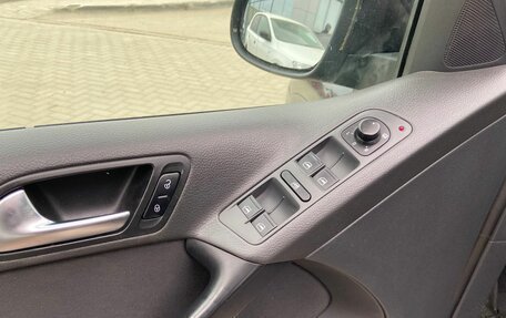 Volkswagen Tiguan I, 2010 год, 1 000 000 рублей, 15 фотография