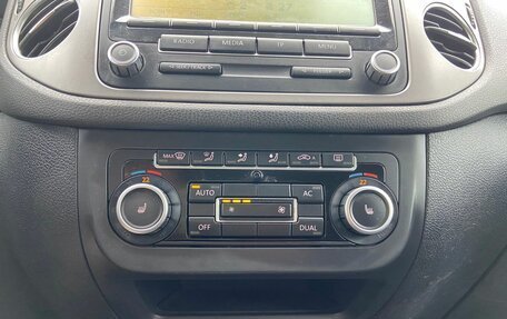 Volkswagen Tiguan I, 2010 год, 1 000 000 рублей, 24 фотография