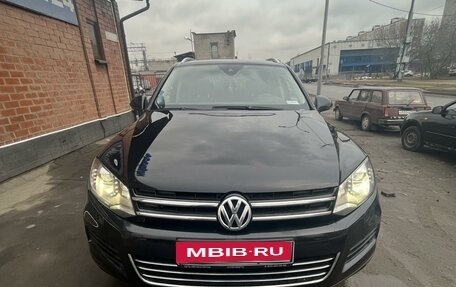 Volkswagen Touareg III, 2013 год, 2 500 000 рублей, 3 фотография