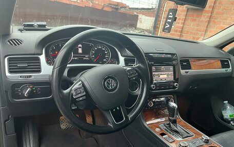 Volkswagen Touareg III, 2013 год, 2 500 000 рублей, 12 фотография