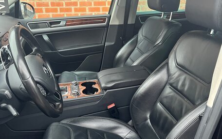 Volkswagen Touareg III, 2013 год, 2 500 000 рублей, 10 фотография