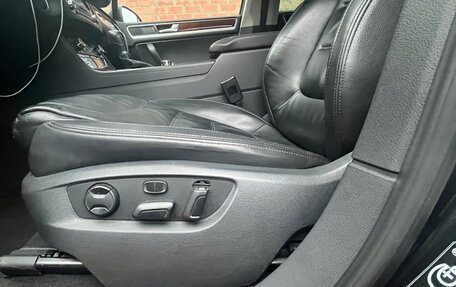 Volkswagen Touareg III, 2013 год, 2 500 000 рублей, 19 фотография