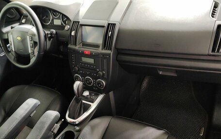 Land Rover Freelander II рестайлинг 2, 2007 год, 900 000 рублей, 15 фотография