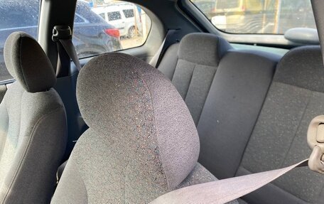 Hyundai Accent II, 2001 год, 290 000 рублей, 13 фотография