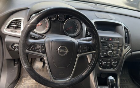 Opel Astra J, 2013 год, 1 350 000 рублей, 6 фотография