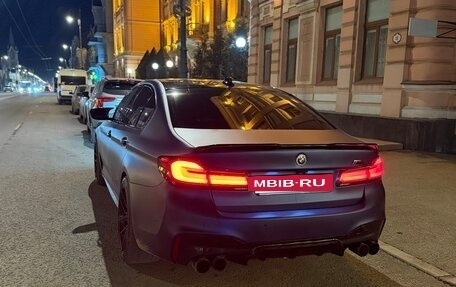 BMW 5 серия, 2017 год, 2 900 000 рублей, 2 фотография