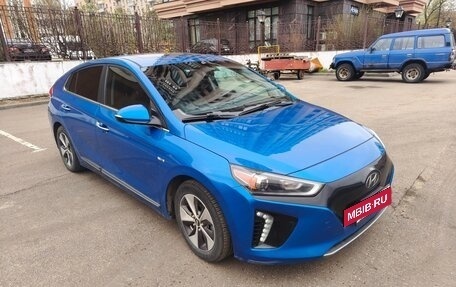 Hyundai IONIQ, 2017 год, 1 400 000 рублей, 4 фотография