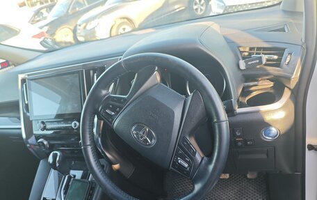 Toyota Alphard III, 2018 год, 3 930 000 рублей, 11 фотография