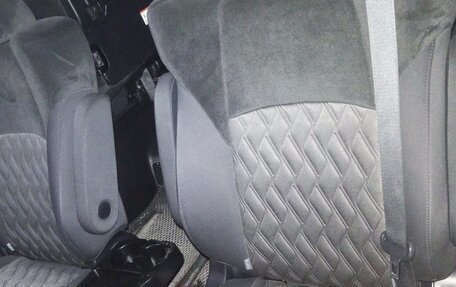 Toyota Alphard III, 2018 год, 3 930 000 рублей, 9 фотография