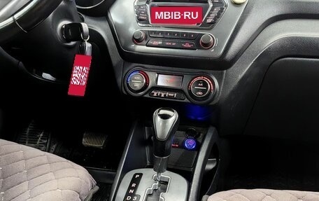 KIA Rio III рестайлинг, 2012 год, 920 000 рублей, 12 фотография