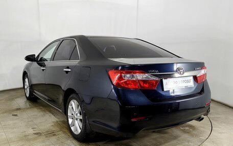 Toyota Camry, 2014 год, 1 870 000 рублей, 5 фотография