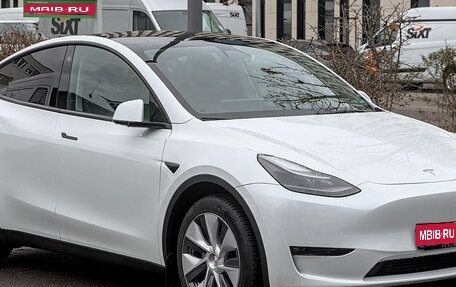 Tesla Model Y I, 2026 год, 3 000 000 рублей, 1 фотография