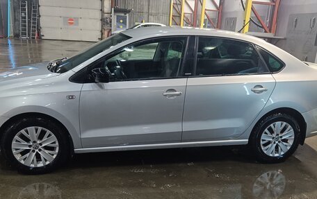 Volkswagen Polo VI (EU Market), 2014 год, 850 000 рублей, 2 фотография