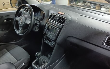 Volkswagen Polo VI (EU Market), 2014 год, 850 000 рублей, 10 фотография