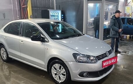 Volkswagen Polo VI (EU Market), 2014 год, 850 000 рублей, 5 фотография