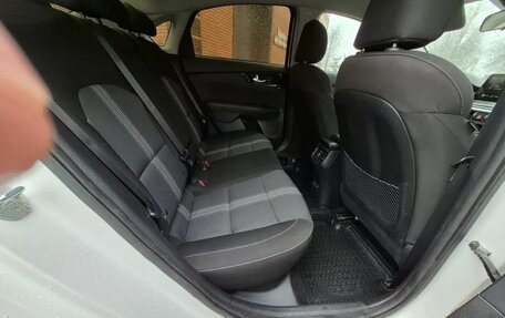 KIA Cerato IV, 2022 год, 1 920 000 рублей, 3 фотография