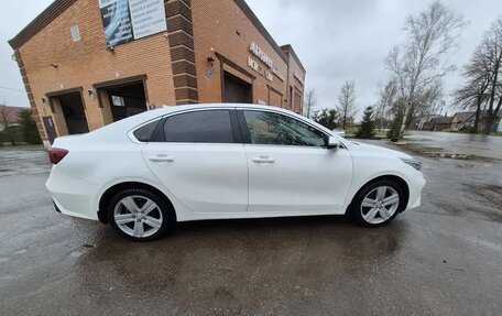 KIA Cerato IV, 2022 год, 1 920 000 рублей, 13 фотография