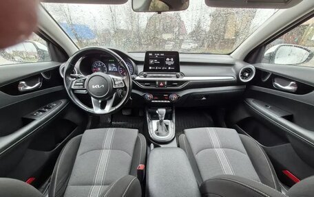 KIA Cerato IV, 2022 год, 1 920 000 рублей, 6 фотография