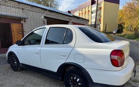 Toyota Echo, 2000 год, 290 000 рублей, 2 фотография