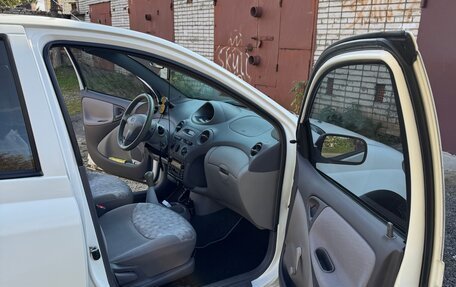 Toyota Echo, 2000 год, 290 000 рублей, 21 фотография