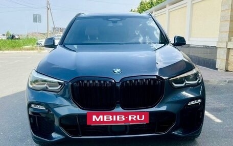 BMW X5, 2019 год, 5 400 000 рублей, 2 фотография