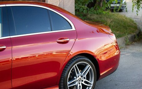 Mercedes-Benz E-Класс, 2019 год, 3 150 000 рублей, 2 фотография