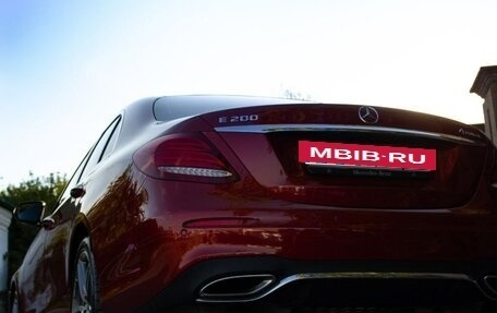 Mercedes-Benz E-Класс, 2019 год, 3 150 000 рублей, 8 фотография