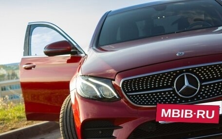 Mercedes-Benz E-Класс, 2019 год, 3 150 000 рублей, 17 фотография