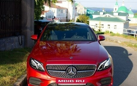 Mercedes-Benz E-Класс, 2019 год, 3 150 000 рублей, 26 фотография