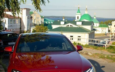 Mercedes-Benz E-Класс, 2019 год, 3 150 000 рублей, 29 фотография
