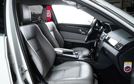 Mercedes-Benz E-Класс, 2011 год, 1 650 000 рублей, 8 фотография