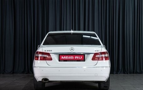 Mercedes-Benz E-Класс, 2011 год, 1 650 000 рублей, 4 фотография