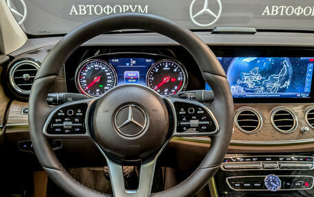 Mercedes-Benz E-Класс, 2020 год, 3 600 000 рублей, 22 фотография