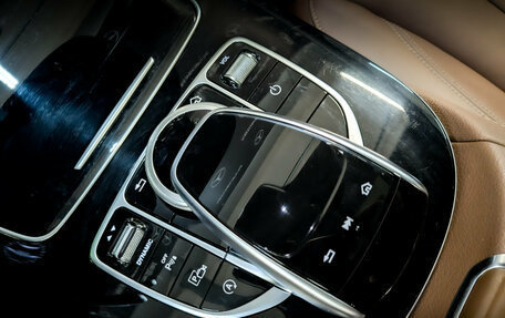 Mercedes-Benz E-Класс, 2020 год, 3 600 000 рублей, 26 фотография