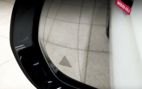 Mercedes-Benz E-Класс, 2020 год, 3 600 000 рублей, 30 фотография