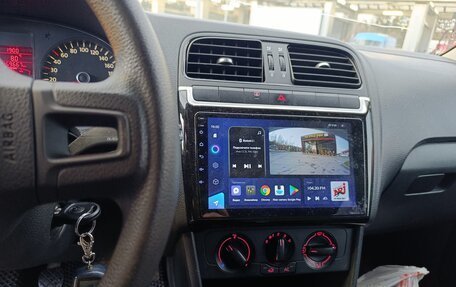 Volkswagen Polo VI (EU Market), 2013 год, 750 000 рублей, 15 фотография