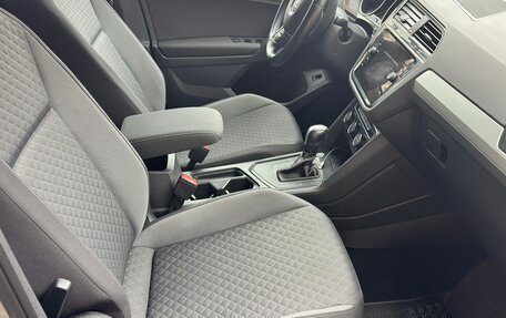 Volkswagen Tiguan II, 2020 год, 2 850 000 рублей, 8 фотография