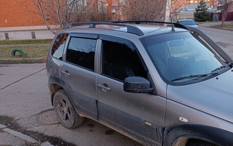 Chevrolet Niva I рестайлинг, 2016 год, 710 000 рублей, 2 фотография