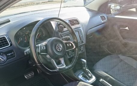 Volkswagen Polo VI (EU Market), 2018 год, 1 300 000 рублей, 9 фотография