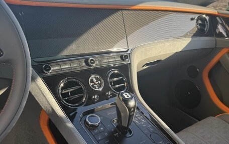 Bentley Continental GT, 2025 год, 46 000 000 рублей, 13 фотография