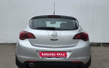 Opel Astra J, 2011 год, 620 000 рублей, 6 фотография