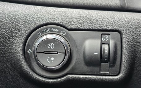 Opel Astra J, 2011 год, 620 000 рублей, 16 фотография