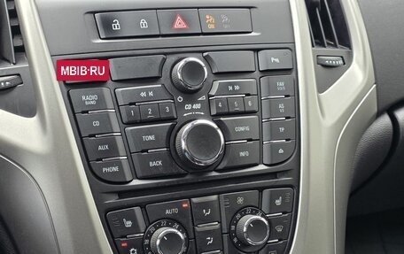 Opel Astra J, 2011 год, 620 000 рублей, 14 фотография