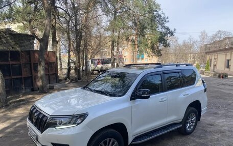 Toyota Land Cruiser Prado 150 рестайлинг 2, 2020 год, 5 730 000 рублей, 4 фотография