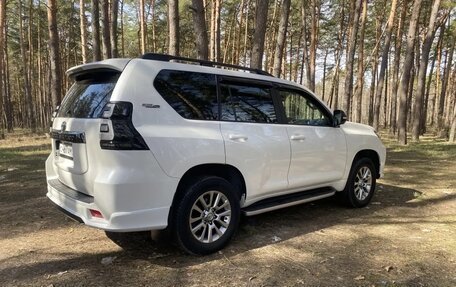 Toyota Land Cruiser Prado 150 рестайлинг 2, 2020 год, 5 730 000 рублей, 9 фотография