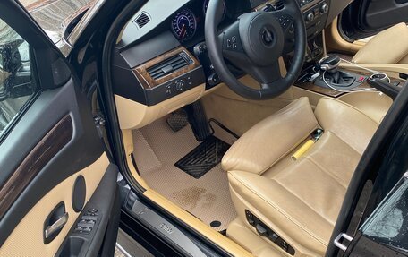 BMW 5 серия, 2005 год, 1 550 000 рублей, 8 фотография